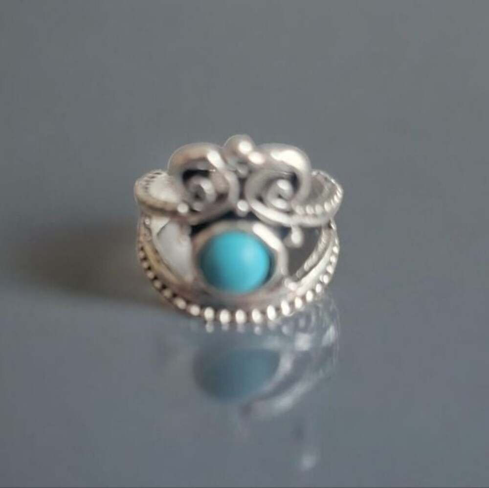 Silver Turquoise Ring